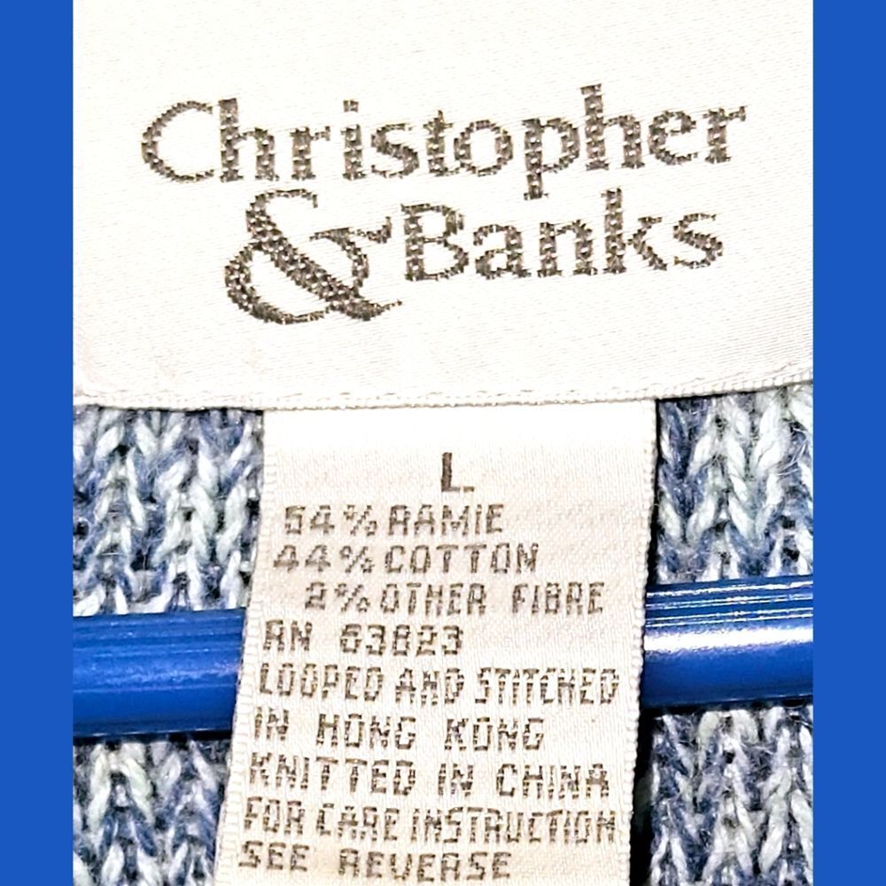 CHRISTOPHER & BANKS Warm longsleeveblue & white speckled zip-upโv- neck Sweater - Picture 12 of 16